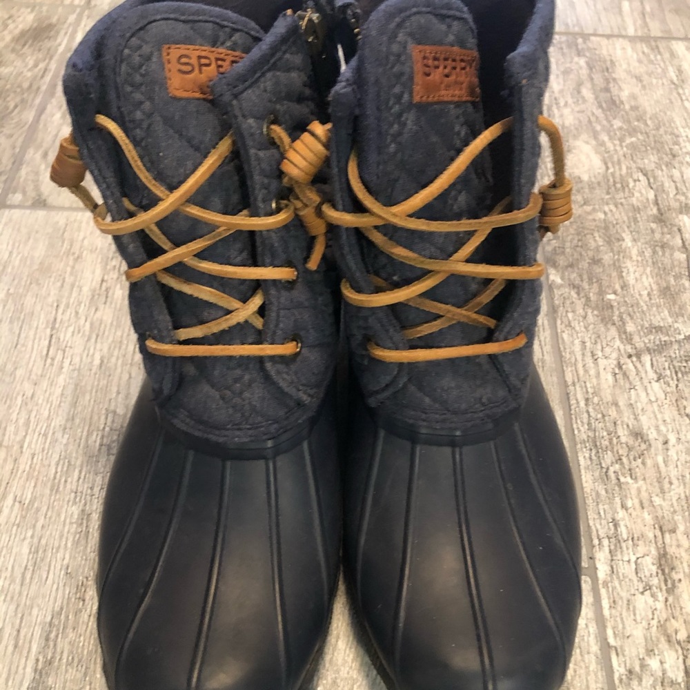 Sperry rain boots size 6.5